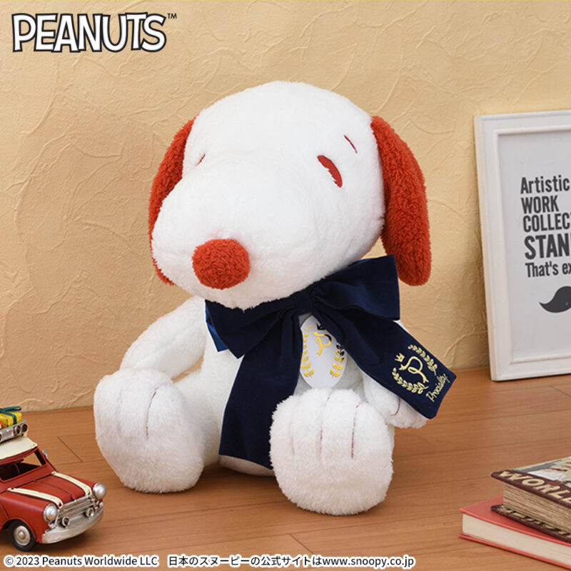 【2023年3月3日登場】SNOOPY™　Preciality　スペシャルぬいぐるみ　ボルドーVer.