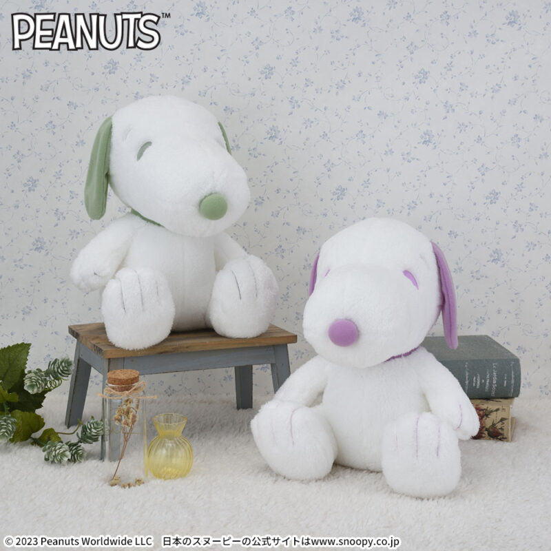 【2023年4月14日登場】SNOOPY™　Lぬいぐるみ　くすみカラーVer.