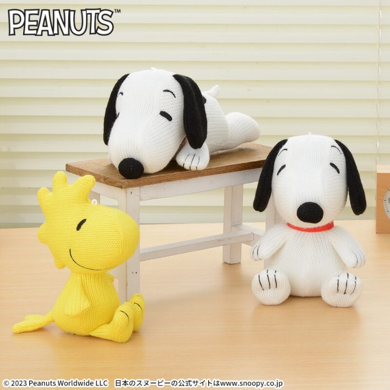 【2023年11月10日登場】SNOOPY™　ぬいぐるみ　ニットVer.