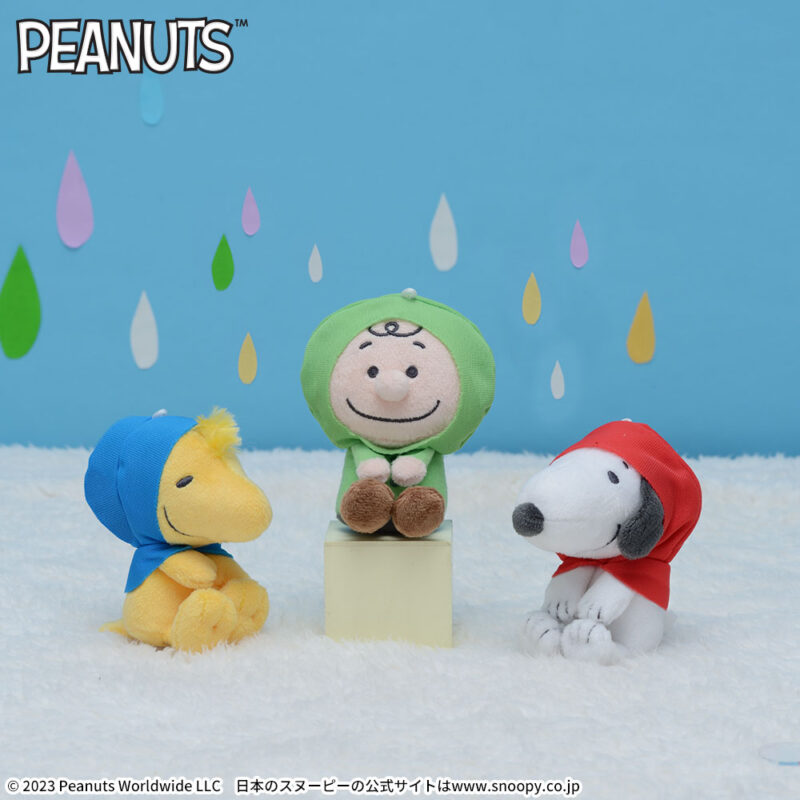 【2023年6月9日登場】SNOOPY™　＆ you　マスコット　レインコートVer.